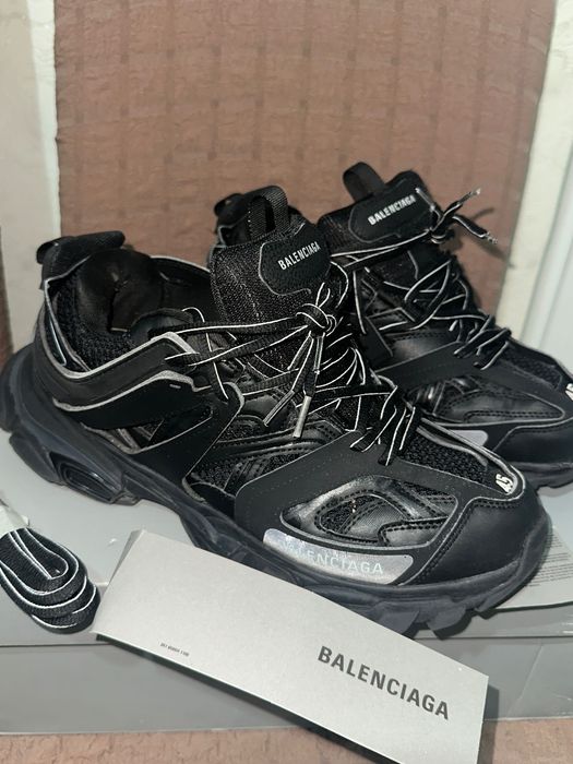Balenciaga Track