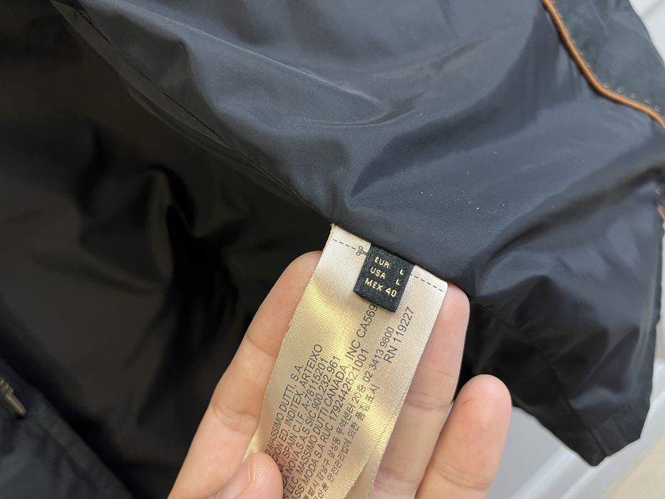 Geaca Massimo Dutti, marime L/40, umplutura puf, conditie excelenta