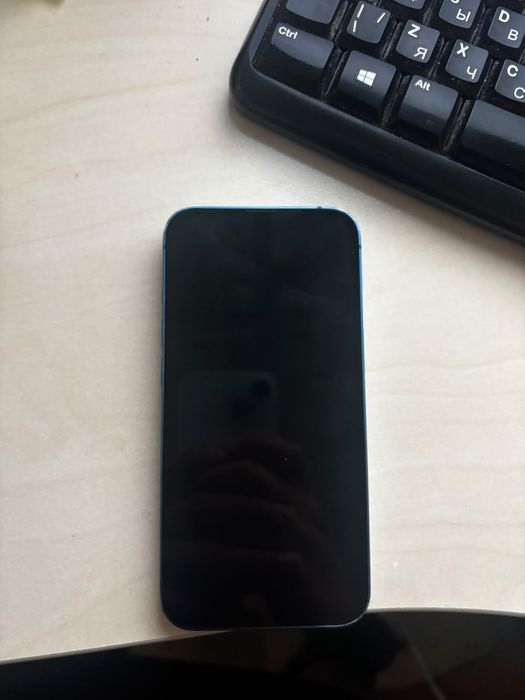 Продается іPhone 13
