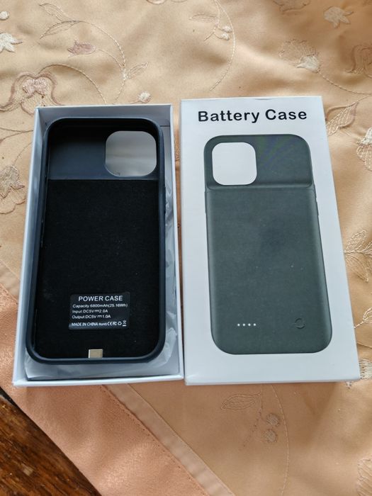 Husa cu baterie pentru iPhone 15