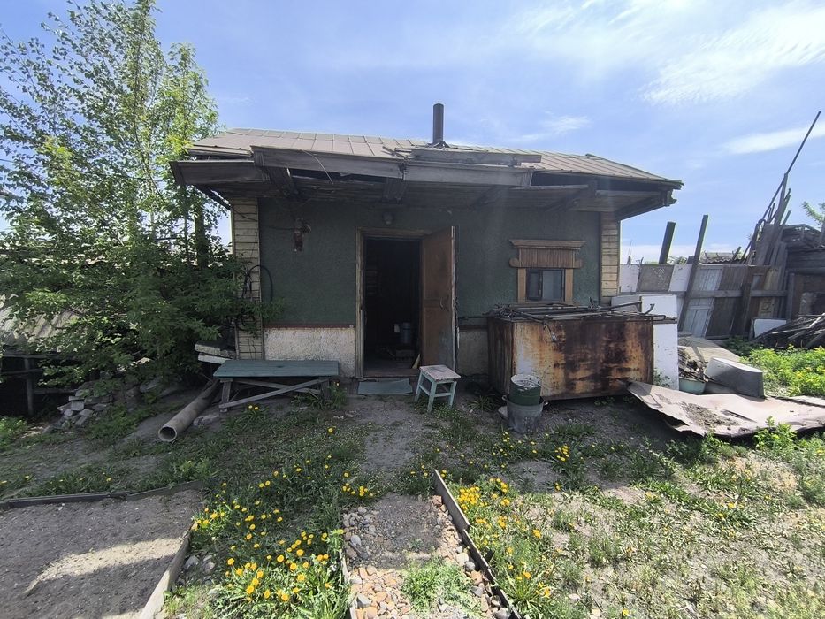 Продам дом в хорошем районе