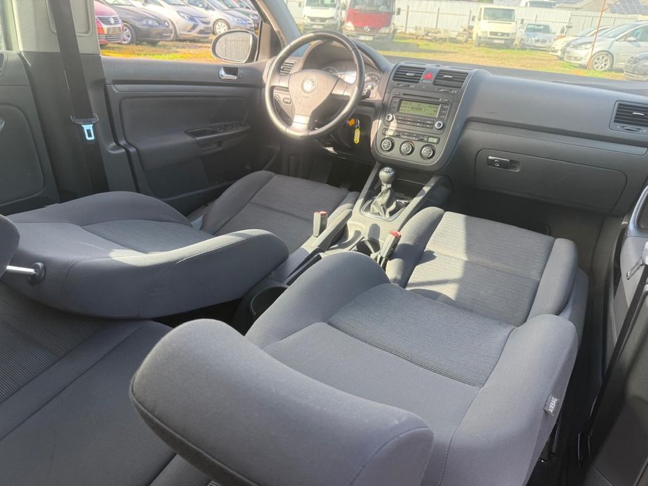 VOLKSWAGEN Golf 2005 — imagine 3