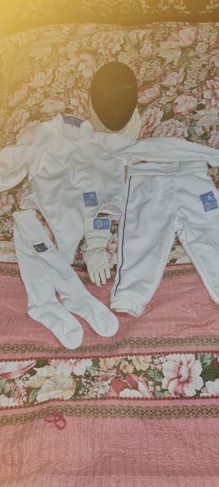 Фехтовальная экипировка