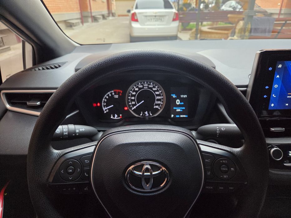 Toyota living 2023 yil