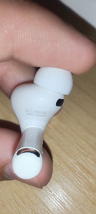 Airpods pro 3 anc și USB-C