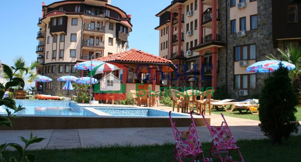 Студио в комплекс "Саут Бийч", на първа линия море, плаж Нестинарка, Царево, 48.23 кв. м,