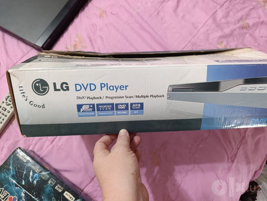 DVD PLAYER LG  с  пультом в рабочем состоянии