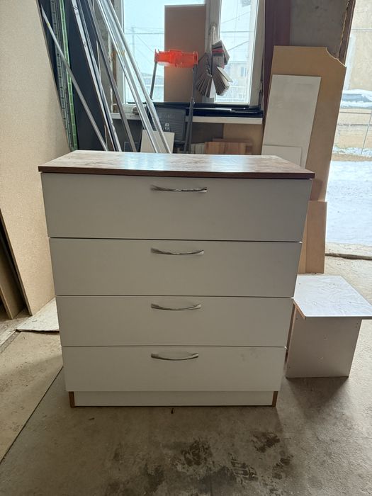 Комод для спални