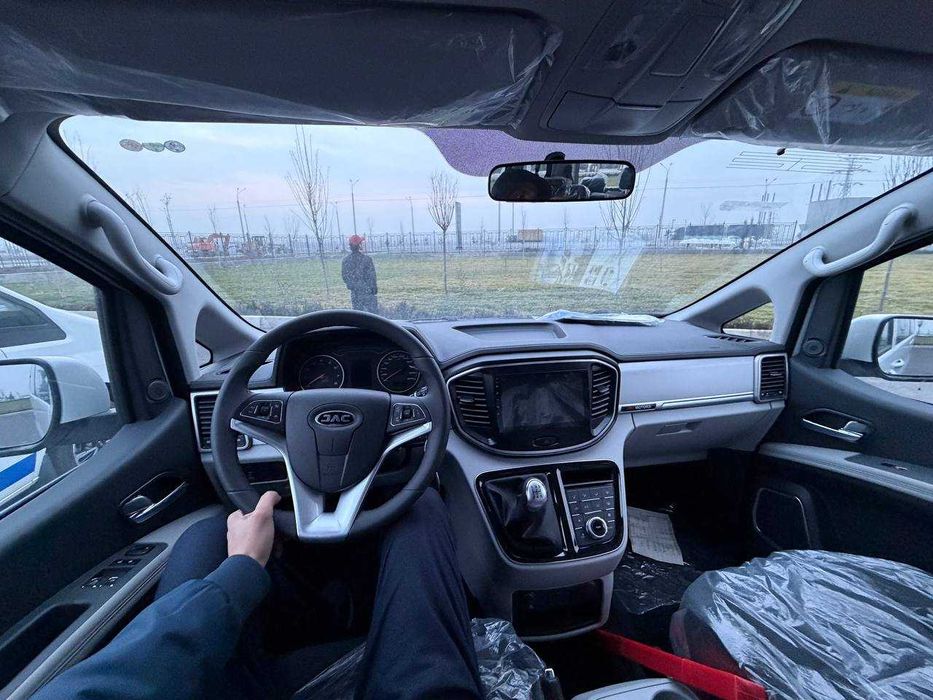 JAC M4 Luxe Miniven Yangi 9 o'rinli / Kredit Lizing Rassrochka bor