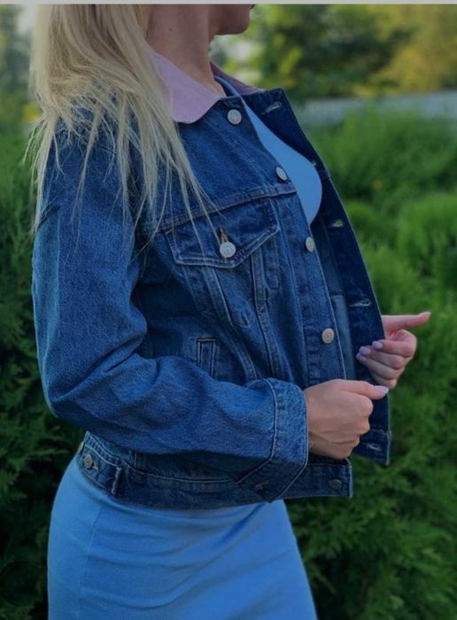 Джинсовая куртка Levis размер S