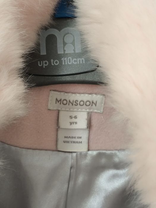Пальто Monsoon для девочки. 5-6 лет. 110см