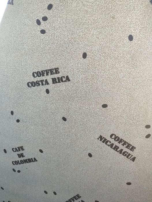 Продам новые обои рулонами