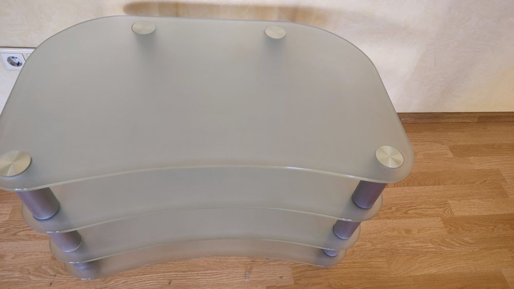 Подставка под телевизор