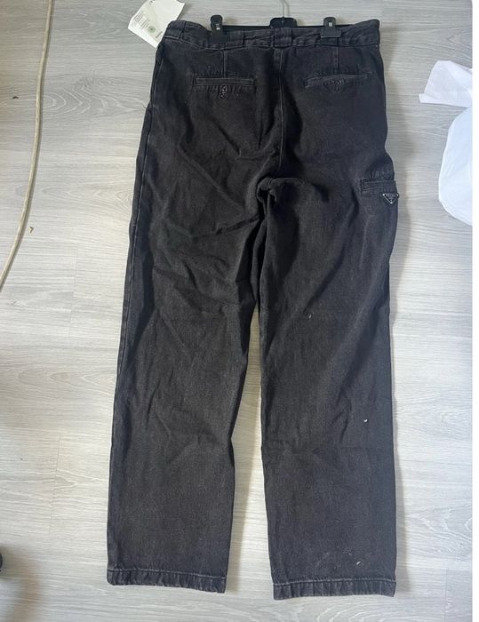 Blugi Prada noi