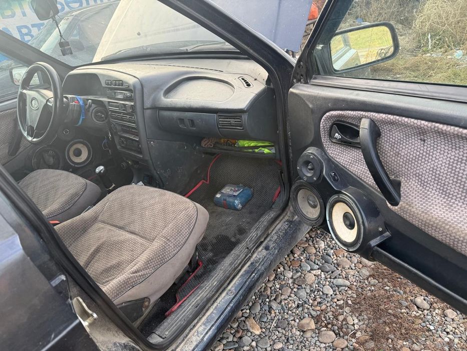 Авто по запчастям