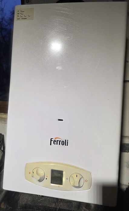 Instant pe gaz de vanzare