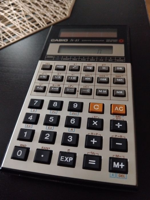 Casio f 85 calculator
