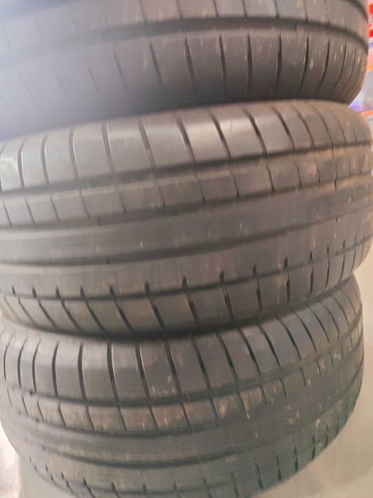 4бр.летни гуми 225/55/17 Dunlop