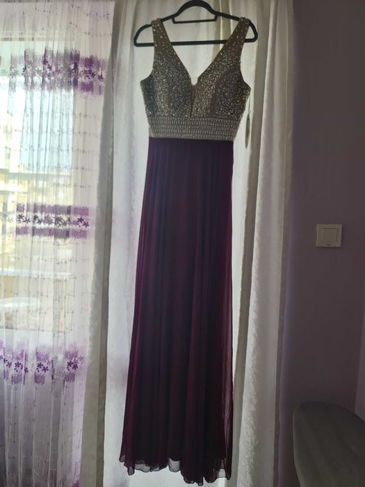 Официални рокли нови и използвани