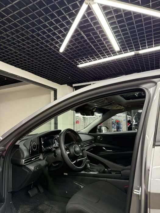 Hyundai elantra 2025