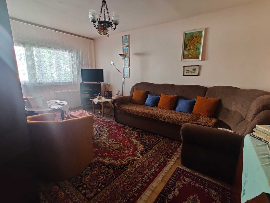 Apartament cu 4 camere in Brasov