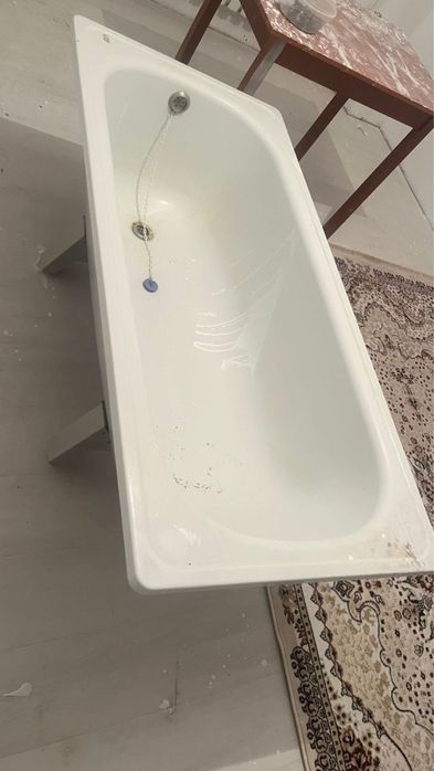 Продам ванну и унитаз