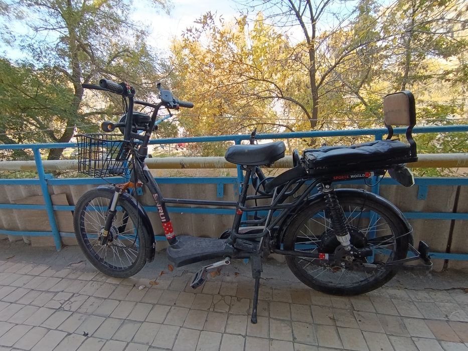 skuter 2ta akkumlator bor