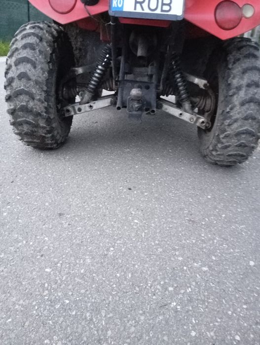 Vând atv sau Schimb Arctic cat 400 4×4