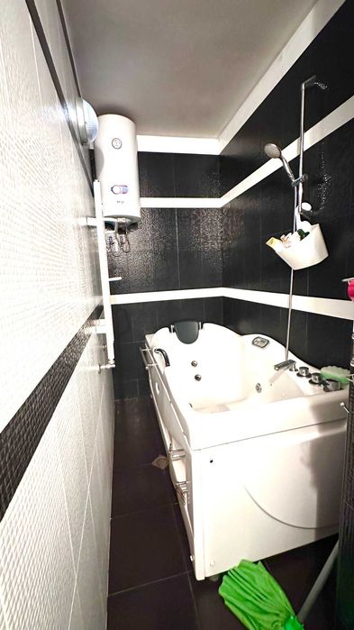 Продава се Тристаен апартамент в София, Иван Вазов - 98 кв.м за 5256 €/кв.м - Снимка #13