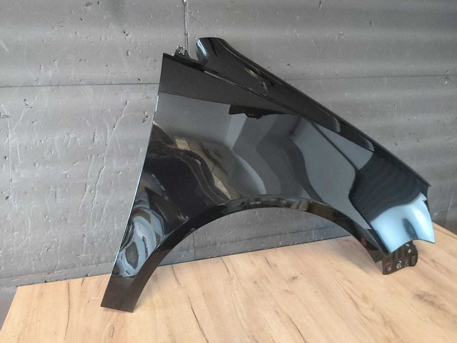 Aripa Fata Dreapta VW Polo 6/VI 9N 2005-2009 (LC9Z (Negru))