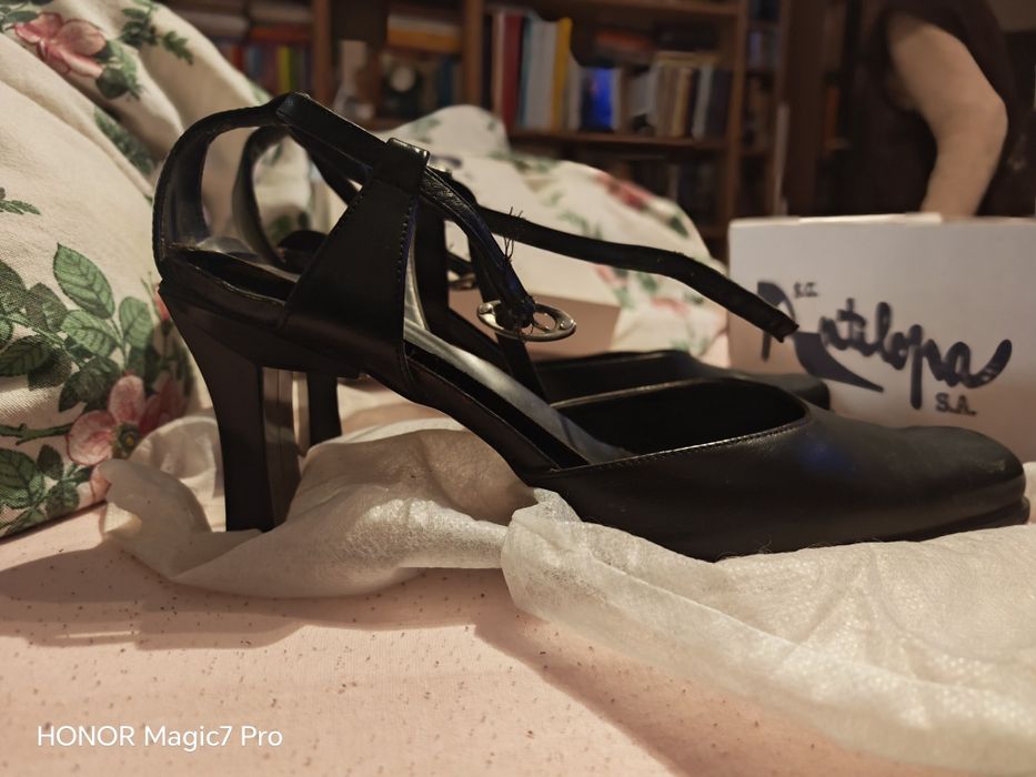 Pantofi dama din piele