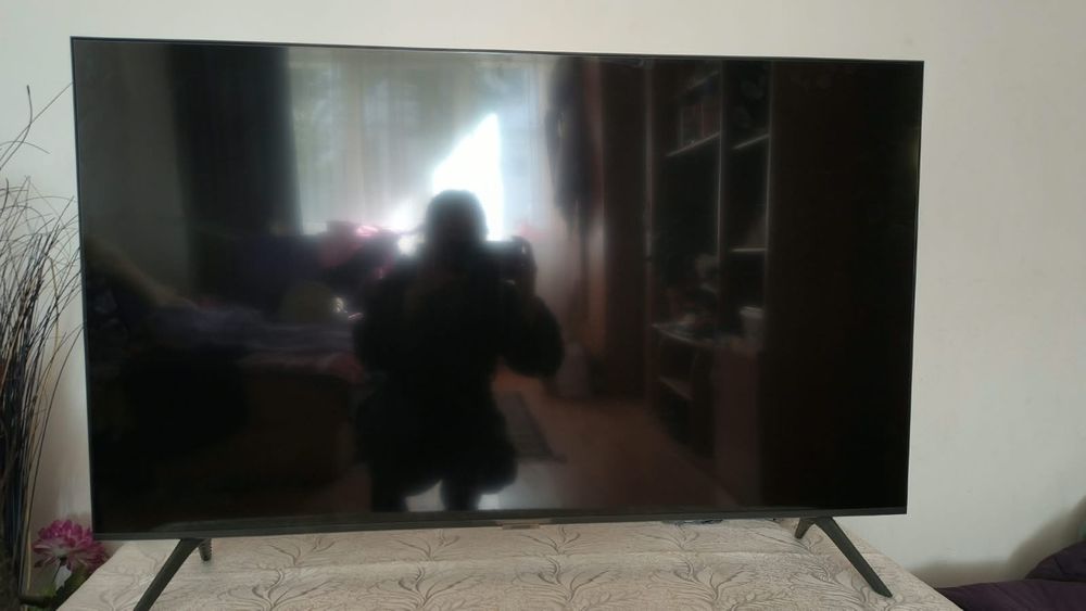 Vând televizor  smartt,stare buna