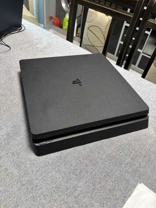 Sony PS4 Slim 1000GB