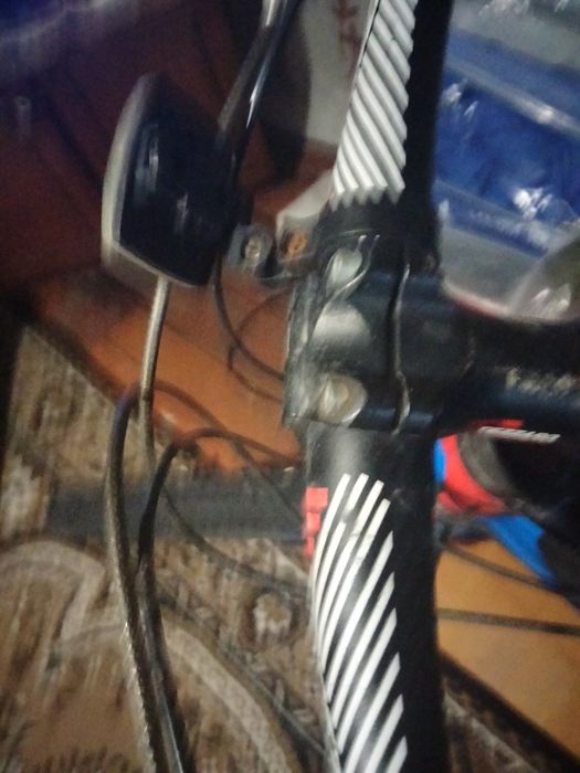 Продам велик с связи переездом