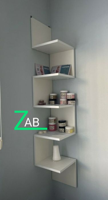 Подвесная угловая полка по низкой цене от производителя.