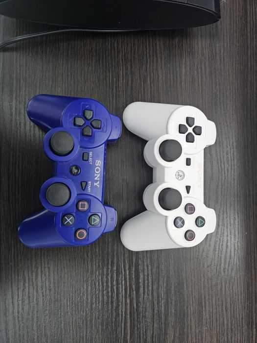 Продам прошитую playstation 3 пс 3