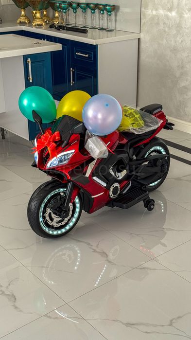 Детский мотоцикл Yamaha 24V Bluetooth EVA и подсветкой 3-7 лет до 30кг