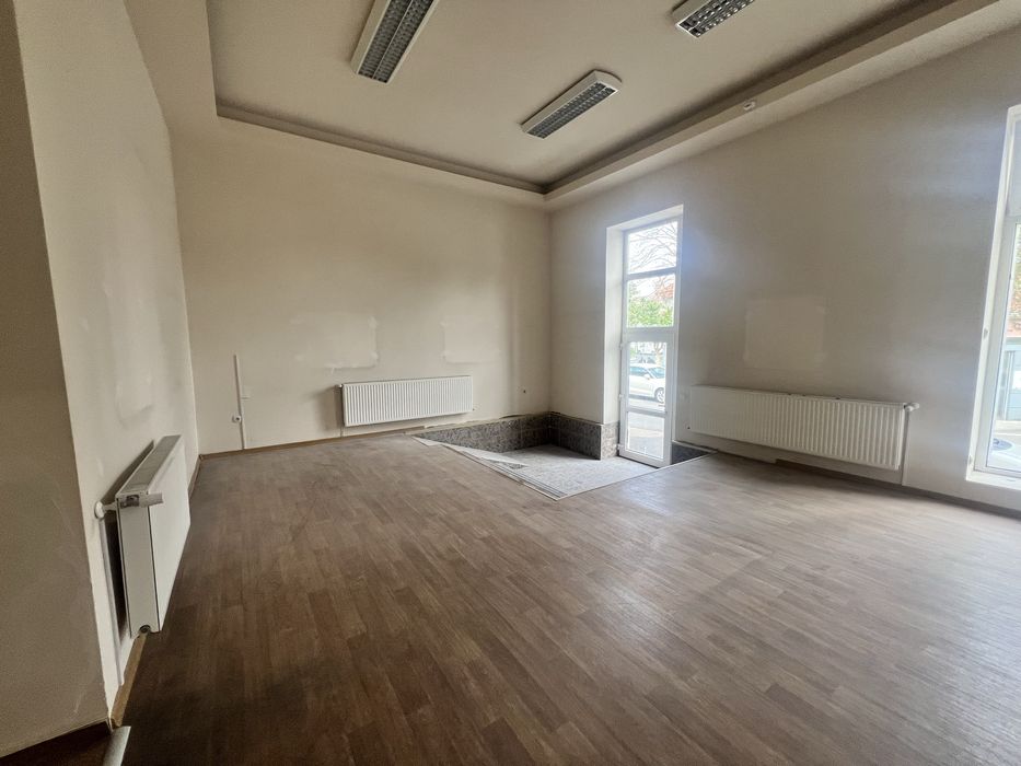 Spatiu de inchiriat 400mp, zona centrala