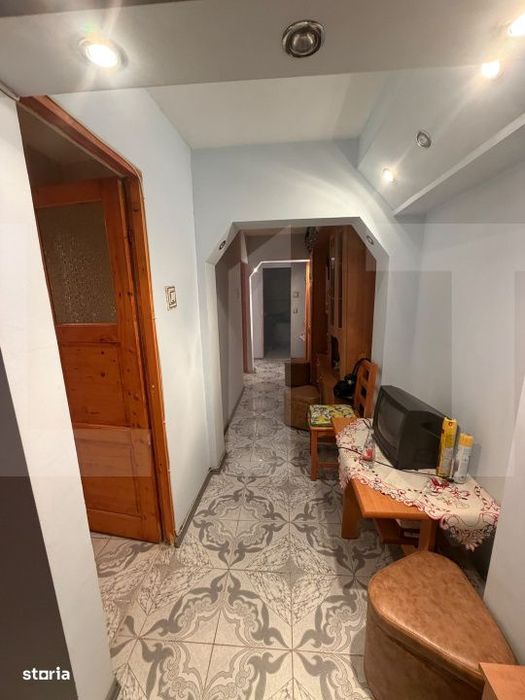 Apartament 3 camere, 72 mp, zona Rovine