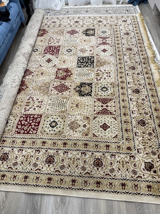 Продам ковер 3 на 5,5