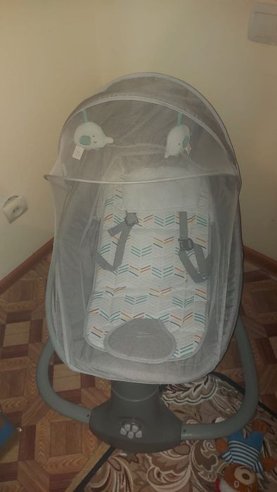 Детский электрический шезлонг