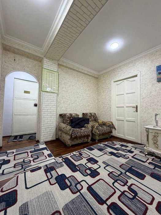 жильё 3-х комнатная 85м2 на Ц-6 ул. Амира Темура ID: 4568