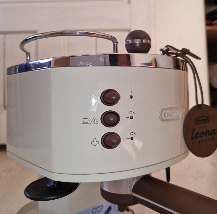 Aparat cafea  Delonghi
