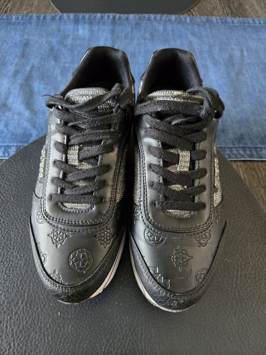 Дамски сникърси Guess