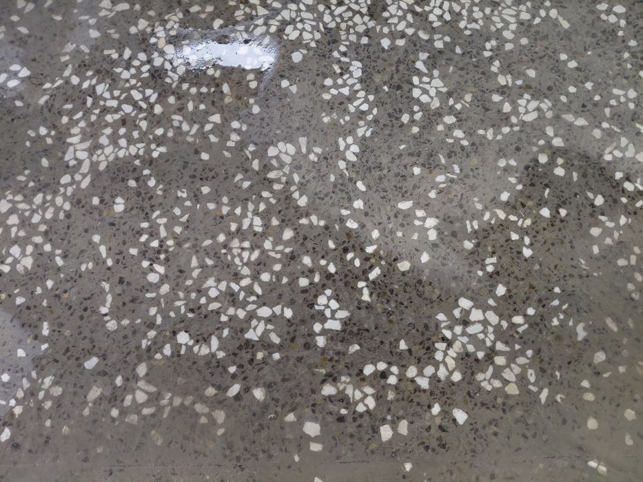 Полы из мраморной крошки