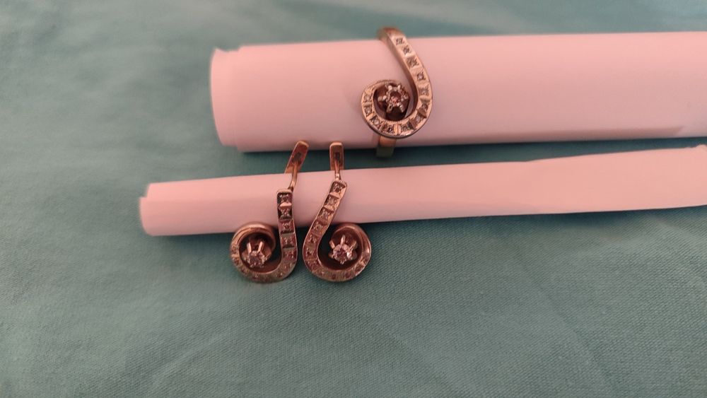 Комплект бриллиантами с белым золотом