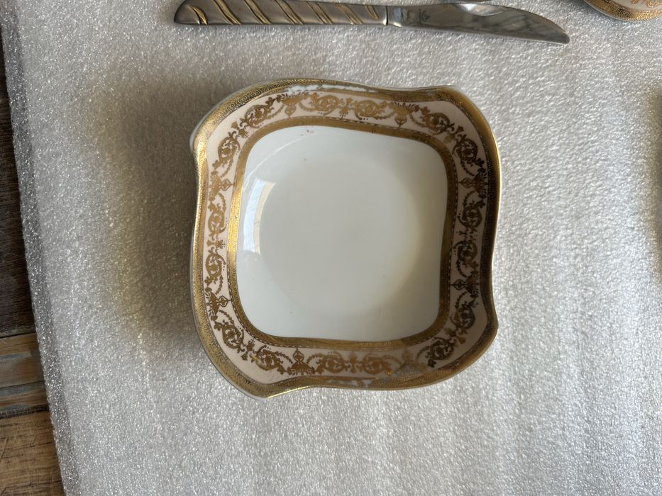 Chinni idish sotiladi kelshtrib bervoramiz