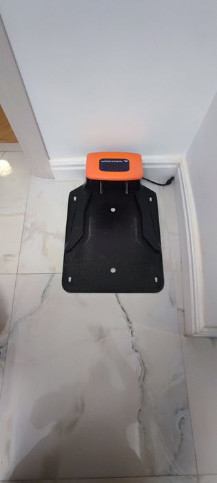 Robot de tuns gazon Yard Force Compact 300RBS