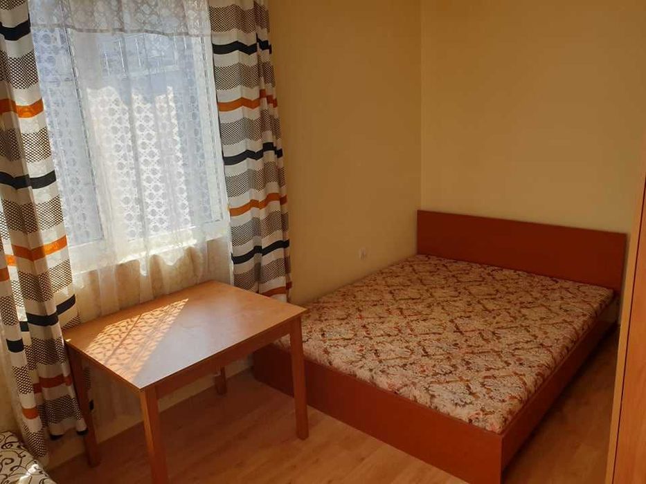 Дава се под наем Двустаен апартамент в Бургас, Славейков - 64 кв.м за 229.5 € - Снимка #3