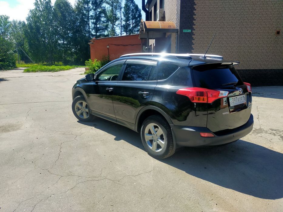 Продам Тойота Рав 4